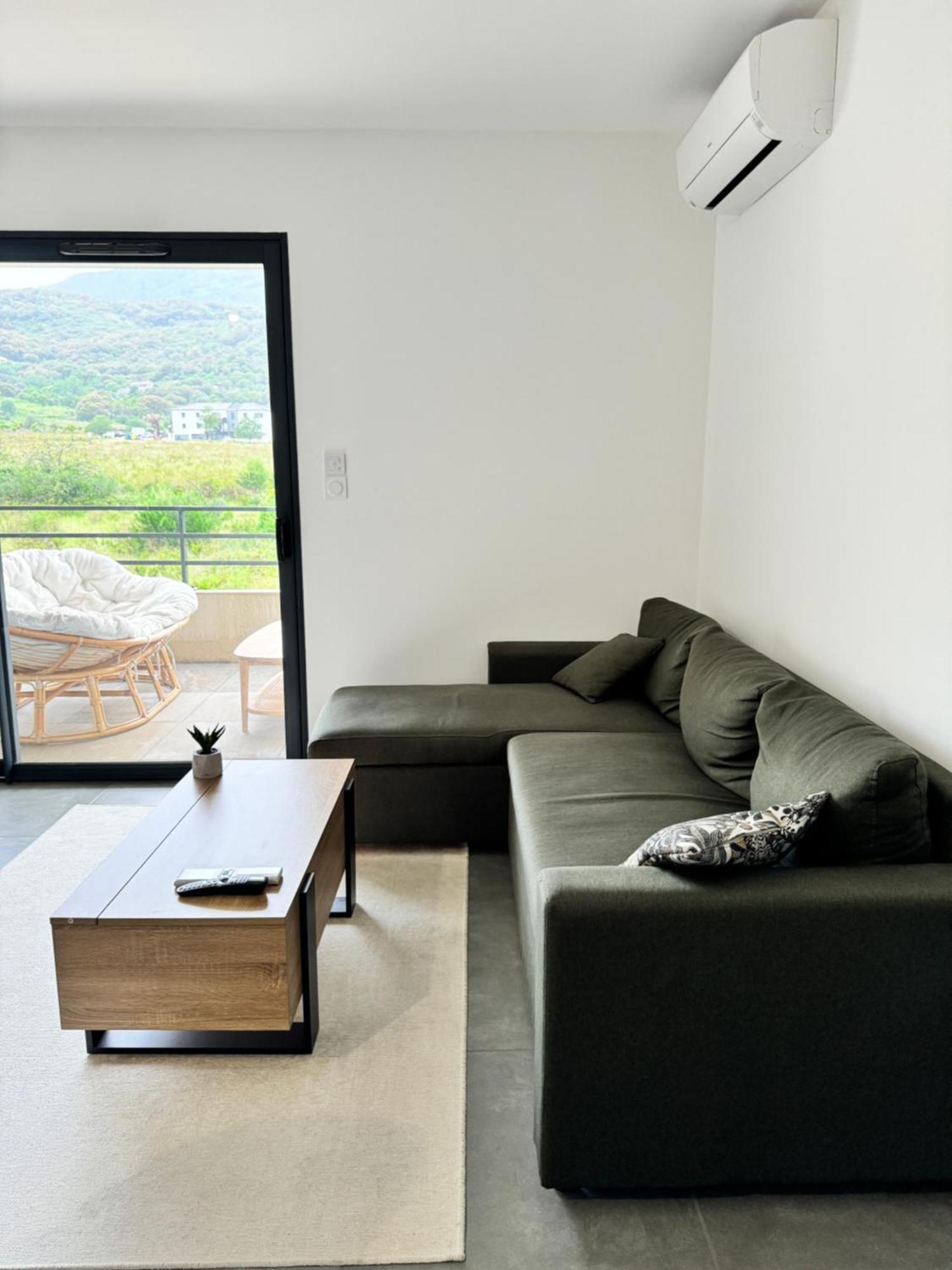 Logement Calme Et Agreable ボルゴ エクステリア 写真
